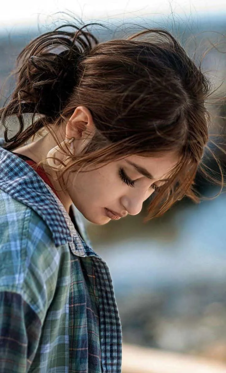 alone-girl-whatsapp-dp4 Alone Girl Whatsapp Dp