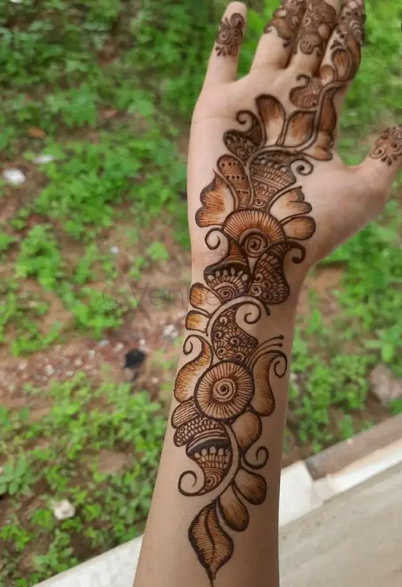 arabic-mehndi-design-easy-and-beautiful-5 Arabic Mehndi Design Easy And Beautiful
