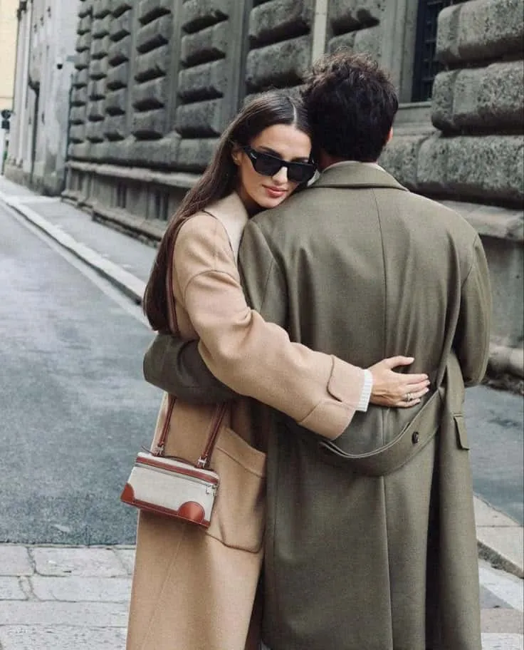 couple-hug-images4 Couple Hug Images