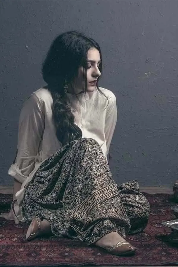 sad-alone-girl-dp4 Sad Alone Girl Dp