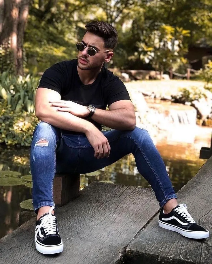 stylish-boy-pic-5 Stylish Boy Dp