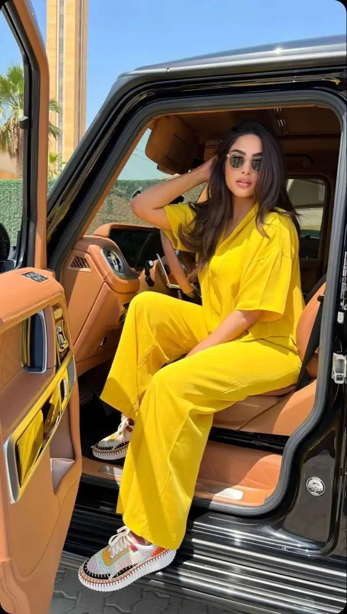stylish-whatsapp-dp-for-girl-6 Stylish Whatsapp Dp For Girl